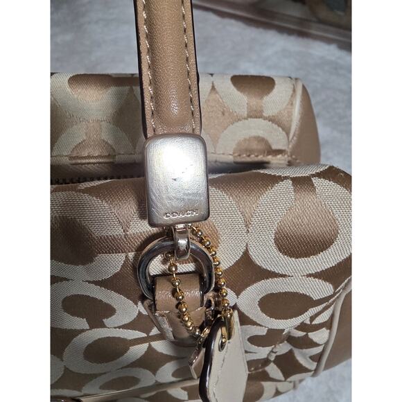 Coach Madison Madeline East/West Satchel in Op Art Logo pattern - Picture 4 of 11